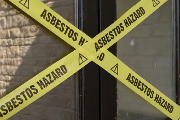 Une « culture de réduction des coûts » pourrait déclencher un « tsunami » de décès dus à l'amiante dans les écoles