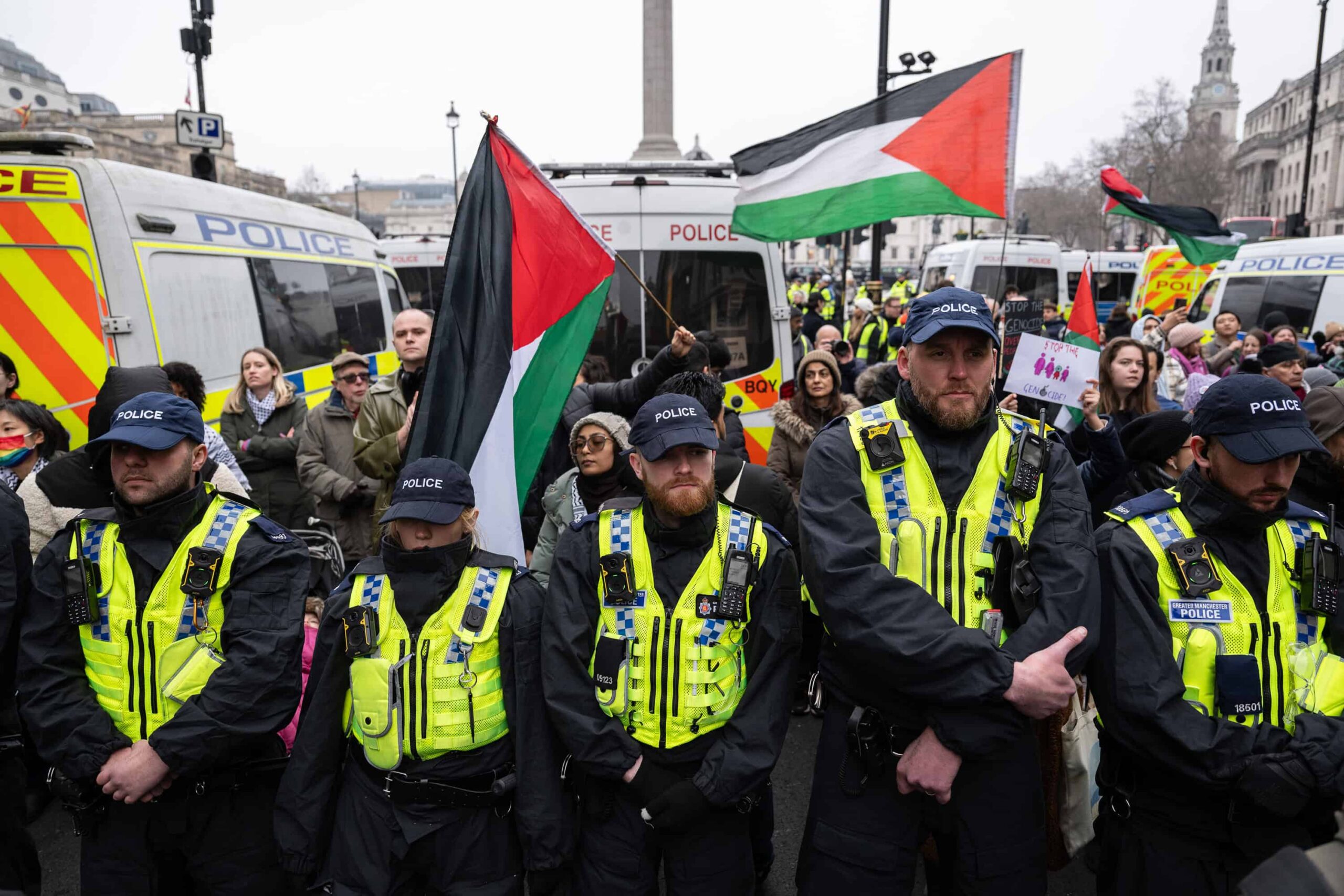 Pourquoi la police sur l'attaque contre le mouvement Palestine est-elle?