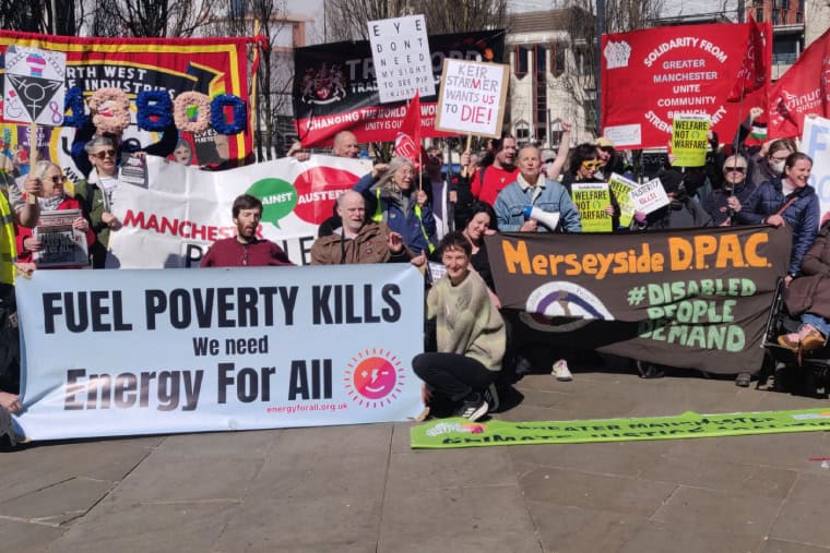 La main-d'œuvre veut réduire le système d'isolation du logement