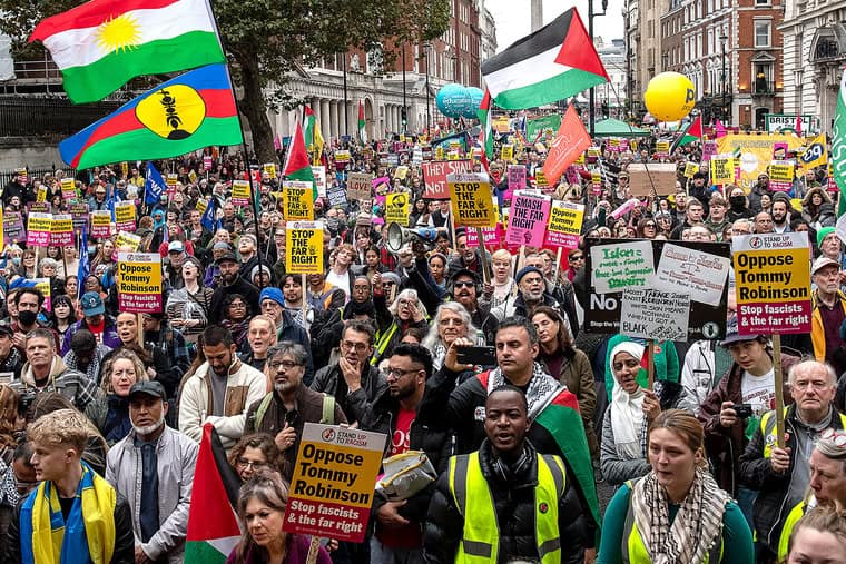 Arrêtez l'extrême droite sur ses traces