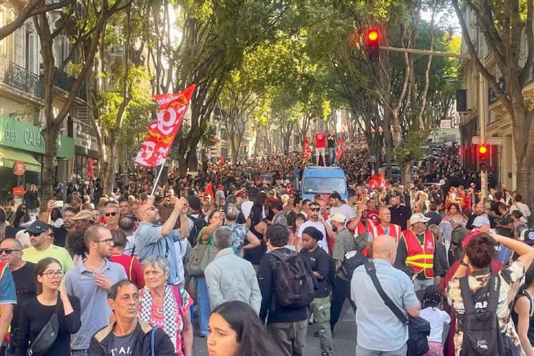 Bloquer tout le mouvement des tempêtes françaises