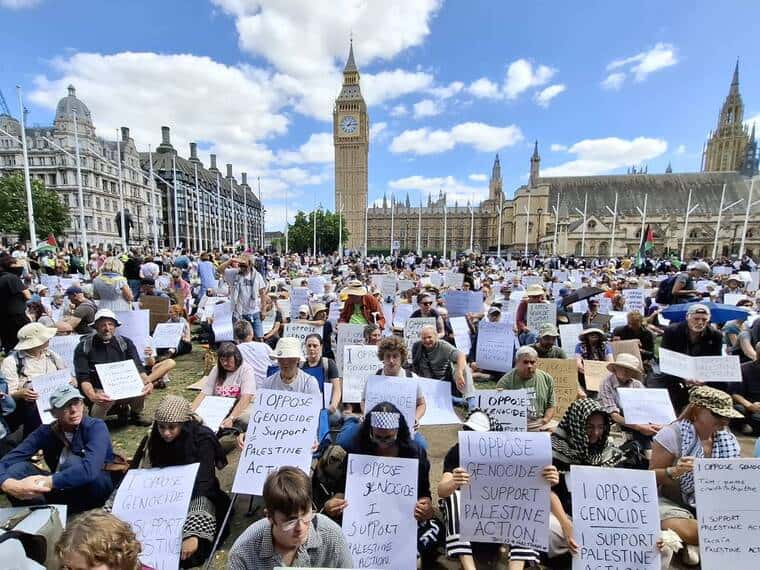 "There should definitely be a huge show of support" on 6 September