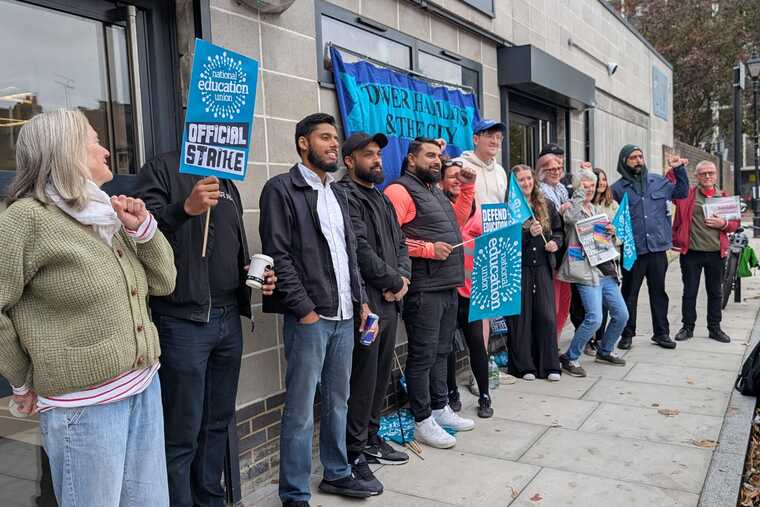 Les enseignants de l'Est de Londres luttent contre les conditions dommageables
