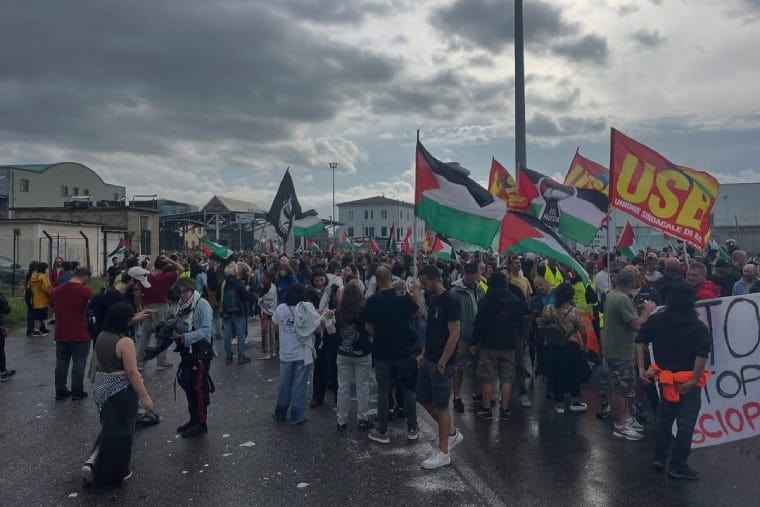 Rallying at the Port of Livorno