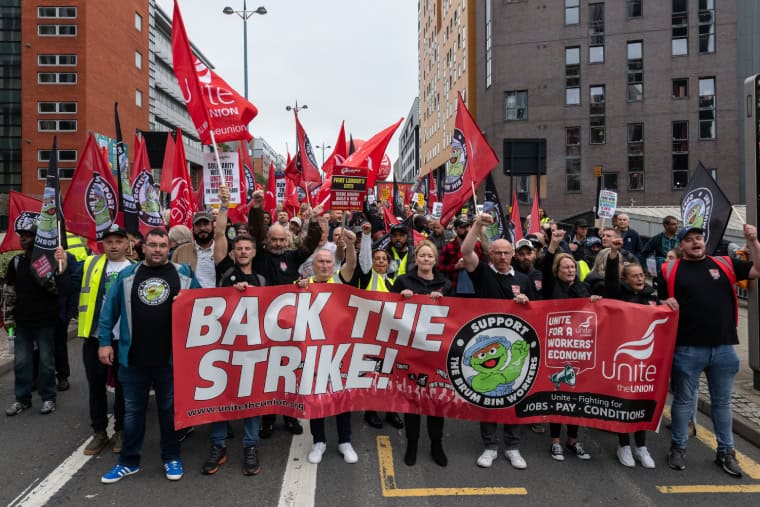 Rassemblement des syndicats : faites pression sur le conseil lors d'un « méga piquet »