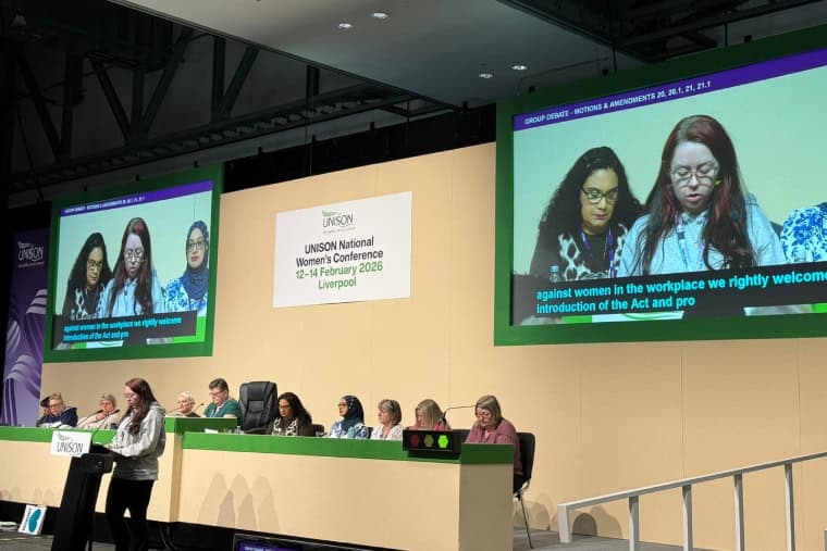 La conférence des femmes Unison défend les droits des trans+