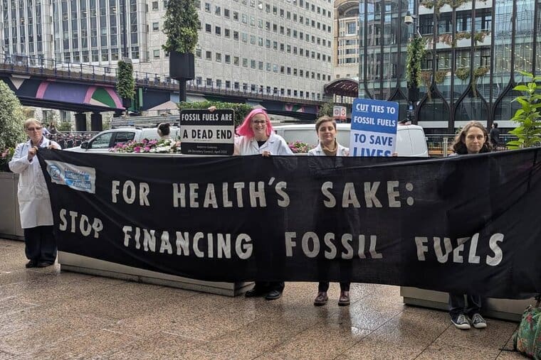 Le jury déclare les agents de santé militants pour le climat non coupables