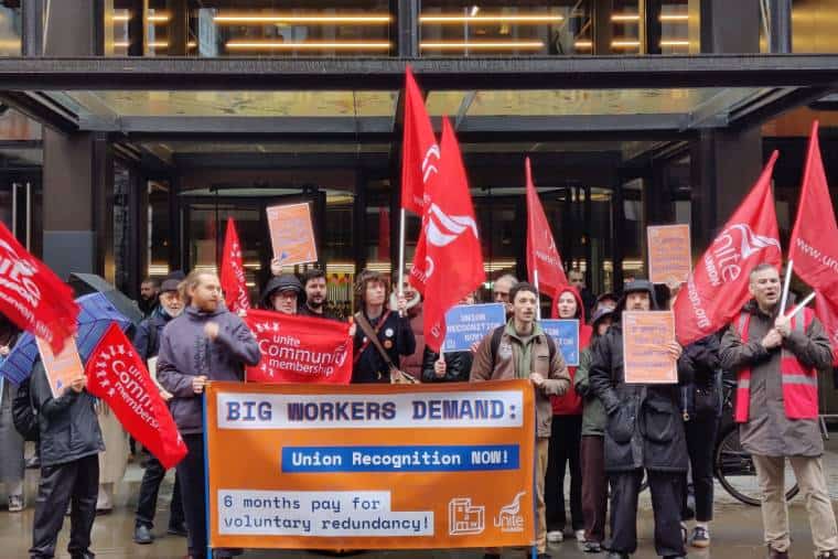 Les architectes qui luttent contre les licenciements massifs affirment qu'« il y a encore plus de pression à venir »