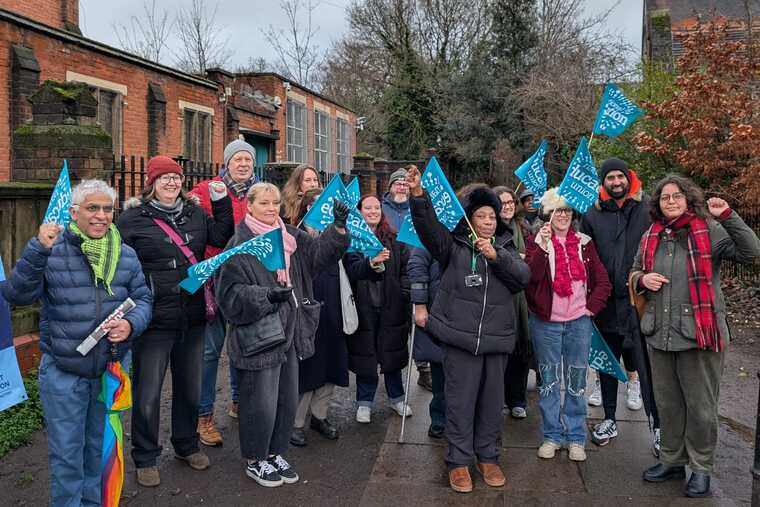 Les travailleurs de l’éducation luttent contre la charge de travail et les patrons « autocratiques »