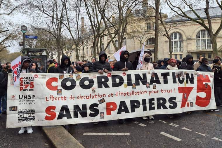 Un avertissement pour les antifascistes alors que la « peste brune » se propage en France
