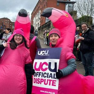 Les travailleurs des universités écossaises font grève contre les coupes budgétaires