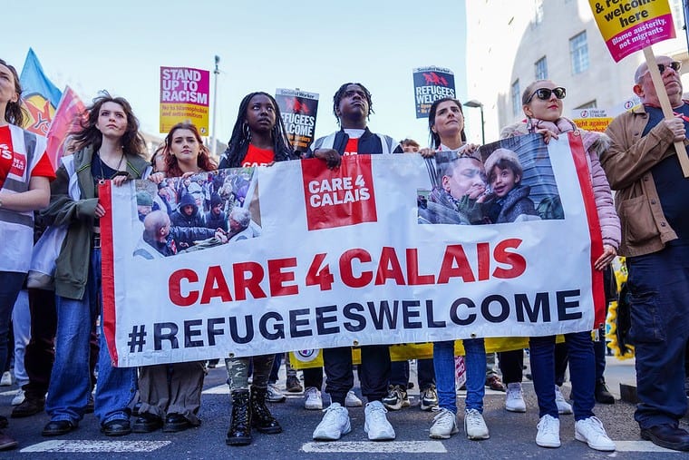 Militants de Care4Calais