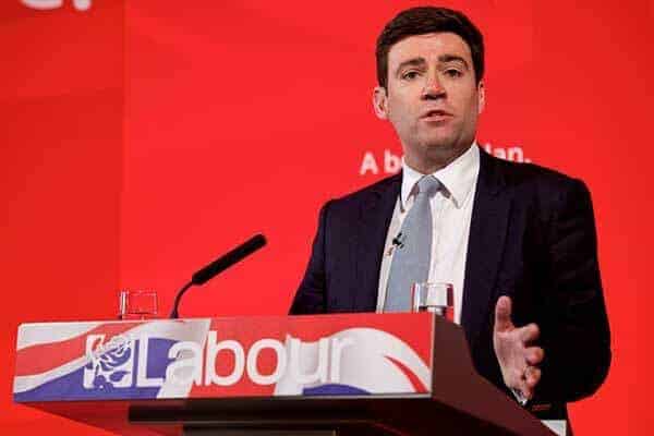 Burnham promet du changement, mais peut-il tenir ses promesses ?