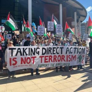 Barclays Cinq militants palestiniens non condamnés pour terrorisme
