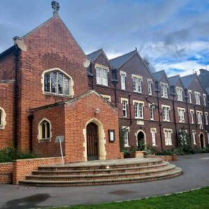 Des personnalités d’extrême droite accroissent leur influence au sein de l’Université de Cambridge