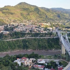 La répression pakistanaise tente d’écraser la révolte qui s’étend du Cachemire