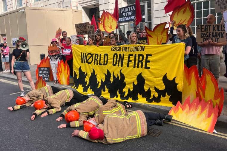 Les militants de Londres sans énergie fossile exigent qu'Andy Burnham dise non au pétrole de la mer du Nord