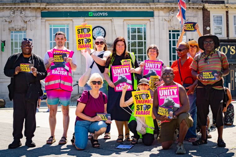 Les antiracistes de Clacton disent qu'ils construiront la lutte contre Farage