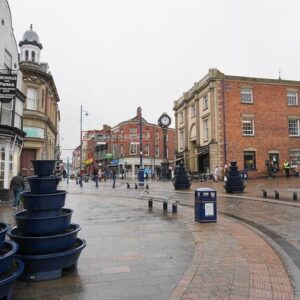 Les habitants de Stourbridge qualifient la réponse de Burnham à la canicule de « pathétique » alors que leurs maisons brûlent