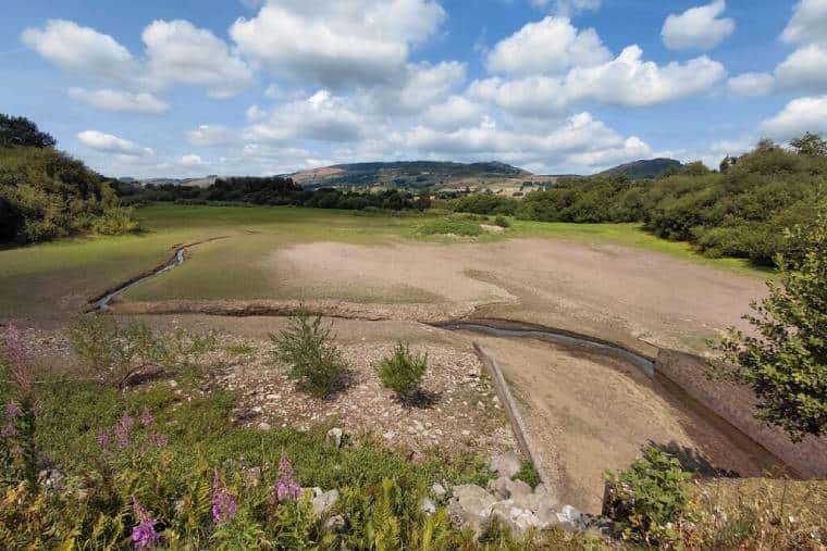 A reservoir in Staffordshire after the hottest July on record (Picture: Stephen Craven/Geograph)