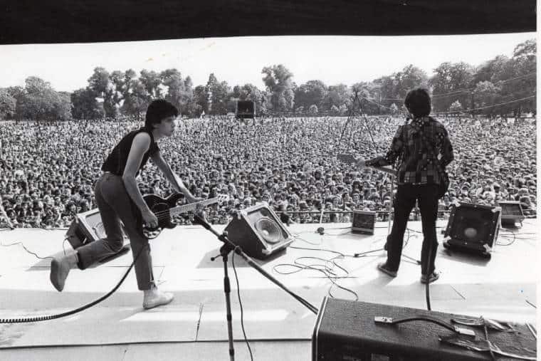 Les buzzcocks au carnaval Manchester Rock Against Racism en 1978Photo: John Sturrock
