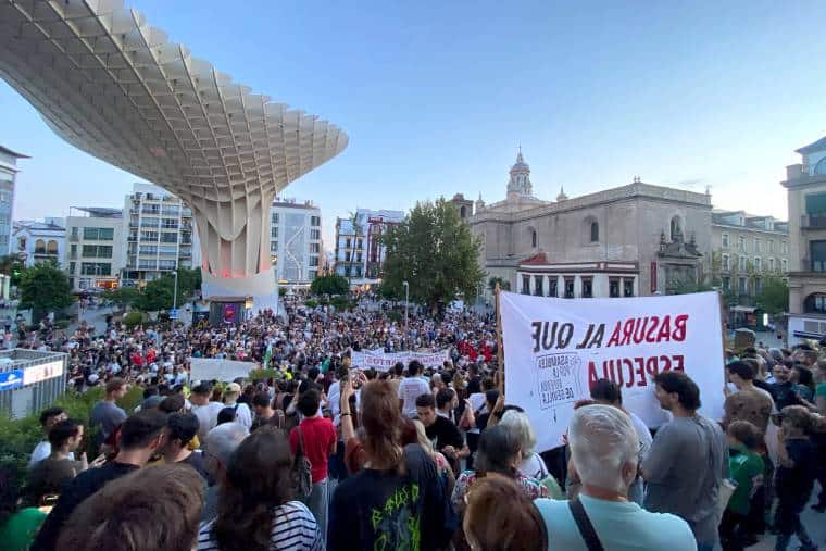 Les manifestations s'étendent à Séville et dans d'autres villes