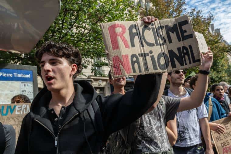 L'antiracisme et l'antifascisme au cœur des manifestations (Photo : Guy Smallman)