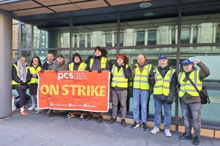 Des milliers de fonctionnaires attendent dans les limbes des retraites
