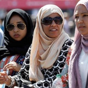 Les fascistes mènent le centre dans une attaque islamophobe