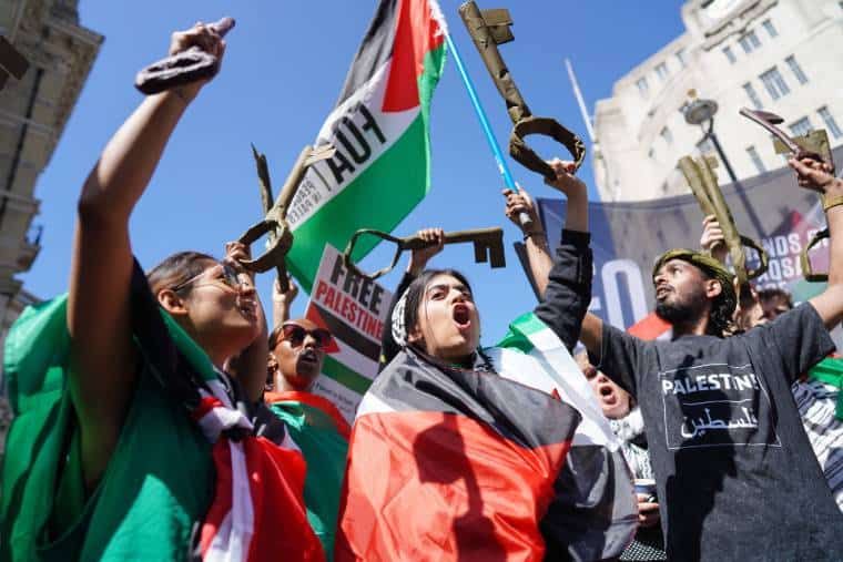 Les Palestiniens manifestent pour le droit au retour