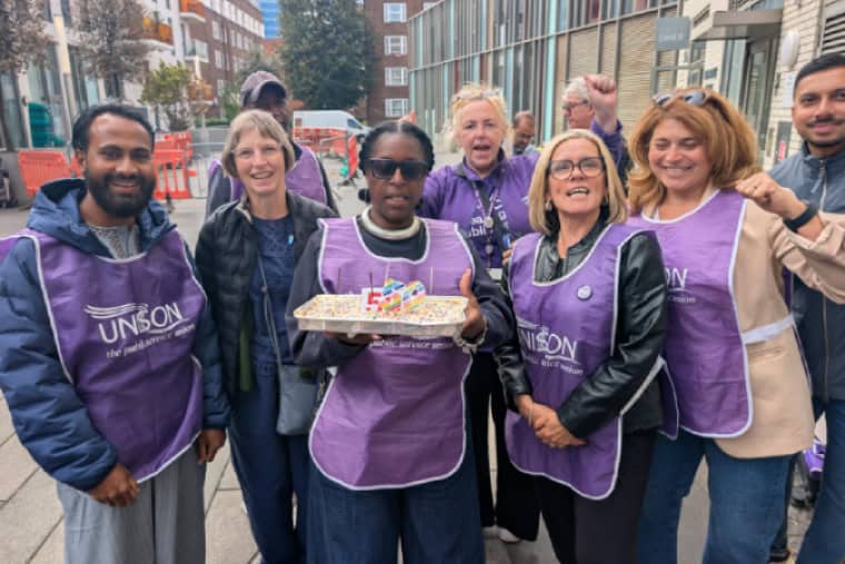 Strikers mark 50 days on the picket line outside the East End Home offices on 18 September
